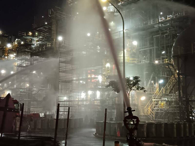 林園廠火警影響供貨 中油：目前僅能供應乙烯合約1/3量