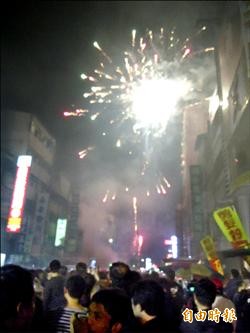 迎大甲媽 晚10點後放鞭炮將開罰