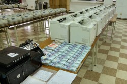 賭盤45人被逮 主嫌收押禁見