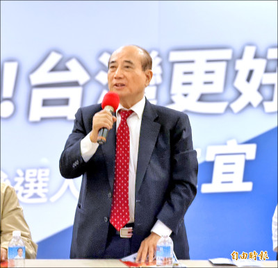 王：1/7 高雄辦3萬人挺侯大造勢