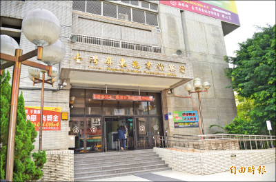 涉幫國台辦揪團 招待遊中介選 統一聯盟黨屏東分會長、總幹事 收押