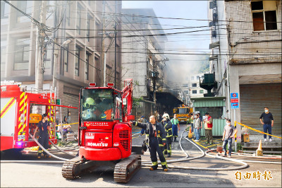 深坑大火空污處理慢 市府：檢討改善