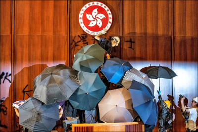 香港反送中 12人遭重判