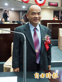 詐領助理費判7年半 3連霸國民黨南投前議員曾振炎28日入監