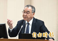 國防部禁止軍人自由行？ 邱國正承諾檢討