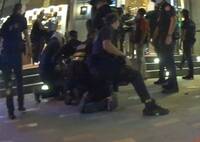 「金錢豹」內亂噴白煙 2酒客爛醉飆髒話被扛上警車