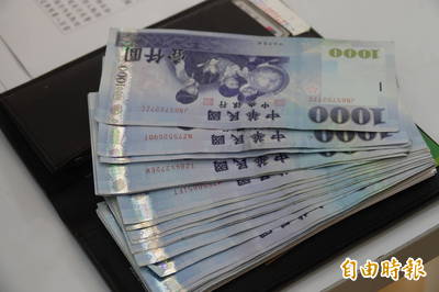 年輕警員私印收據暗槓7萬拾金 彰化和美警方調職送辦