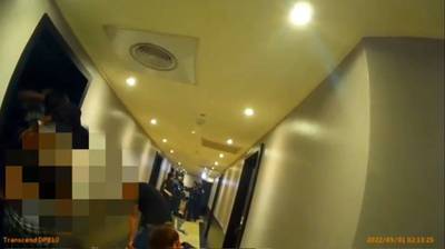 KTV狂歡上廁所擦撞12人大亂鬥 警噴灑辣椒水壓制逮捕