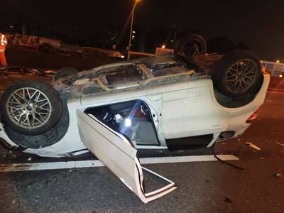 國1凌晨7車追撞 北上181K台中路段2死