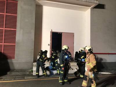 北捷南港機廠變電箱起火爆炸！3人受波及 2人送醫