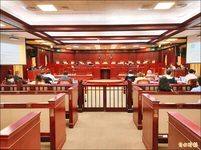 辱人三字經、幹譙警察 大法官年底討論除罪化