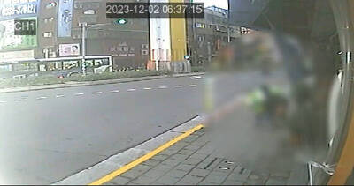 新北捷運景安站旁驚傳兇殺案！疑感情因素 男持壽司刀砍婦人3刀