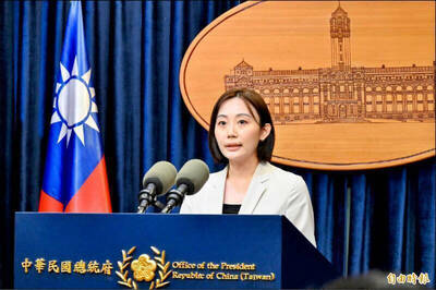 蔡英文被賴氣到？府回柯文哲：蔡賴立場一致 總統健康沒吃普拿疼