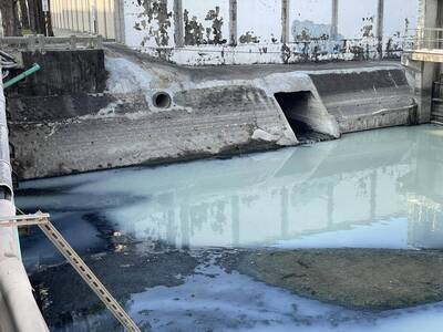 政府帶頭排放乳白色廢水？台南市水利局：誤會大了！