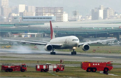 濟州航空班機未聽塔台指示 誤闖死路受困日本福岡機場