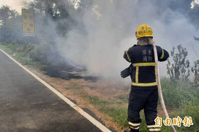 揮別消防員掃墓火警殉職陰霾 屏縣今年減少近200件雜草火警