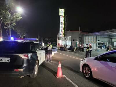 男安全帽未扣好遭警攔下竟是酒駕 屏東大執法2天取締19件