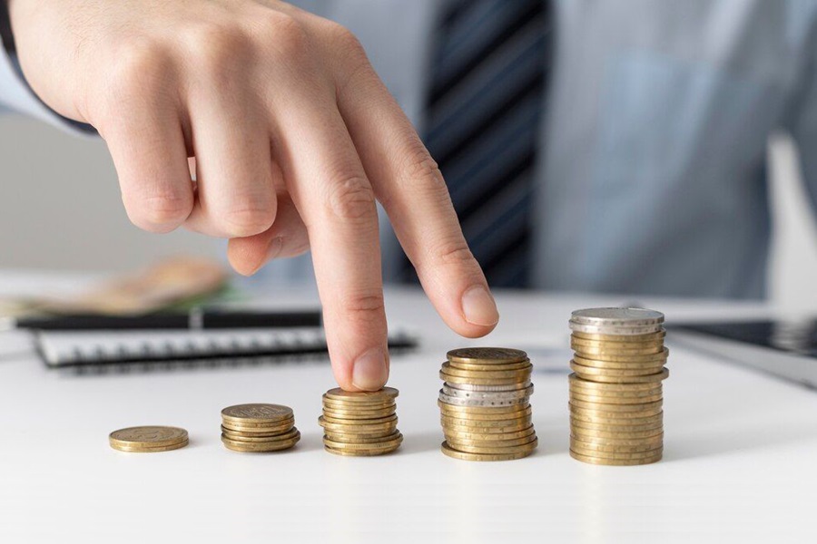 00939今掛牌 這樣存16年資產滾854萬元